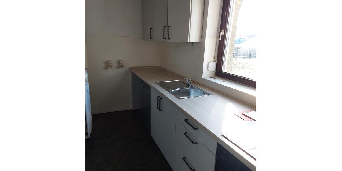 Etagenwohnung Flensburg - 5 Zimmer, 100 m&sup2;, 1.100&euro; | Angebot:25841223