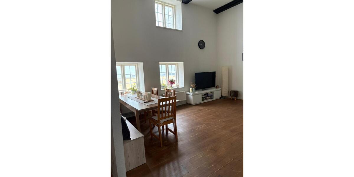 Etagenwohnung Flensburg - 1 Zimmer, 8 m&sup2;, 293&euro; | Angebot:25296265