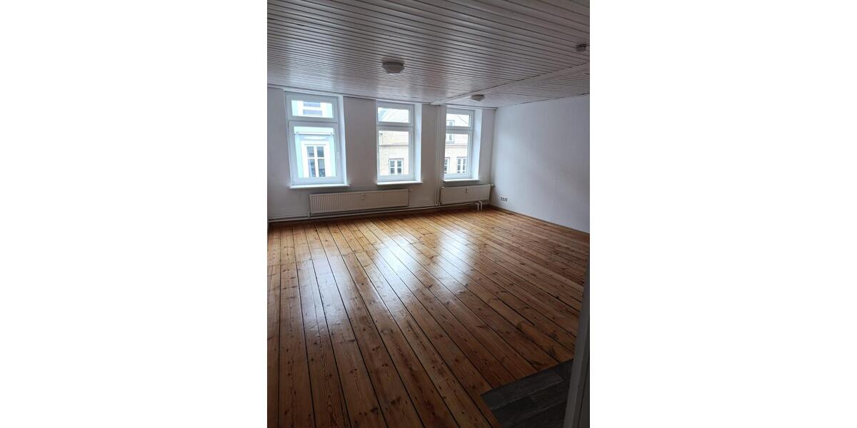 Etagenwohnung Flensburg Altstadt - 2 Zimmer, 60 m&sup2;, 660&euro; | Angebot:25753897