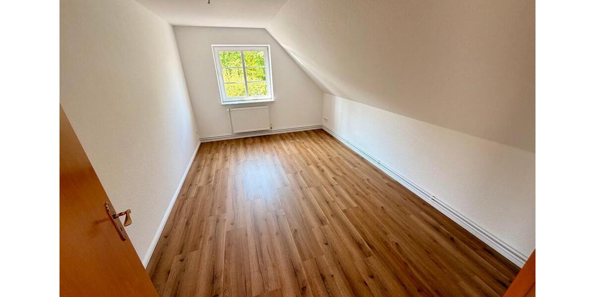 Einfamilienhaus Gelting - 7 Zimmer, 200 m&sup2;, 1.950&euro; | Angebot:26626110