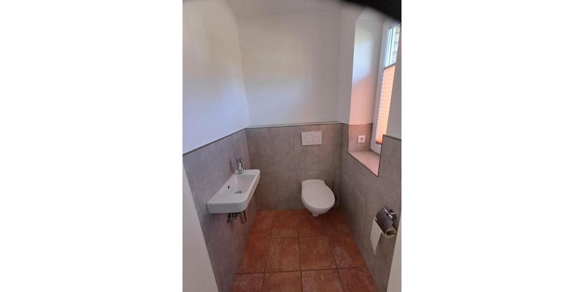 Erdgeschoßwohnung Ladelund - 4 Zimmer, 140 m&sup2;, 980&euro; | Angebot:25855397