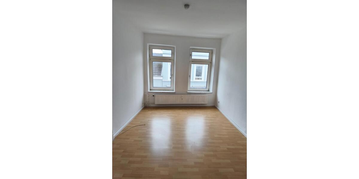 Etagenwohnung Flensburg Altstadt - 4 Zimmer, 83 m&sup2;, 913&euro; | Angebot:25708301