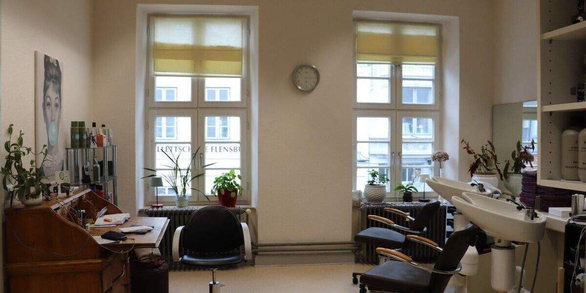 Gewerbeobjekt Flensburg Altstadt - 4 Zimmer, 121 m&sup2;, 1.250&euro; | Angebot:25796094