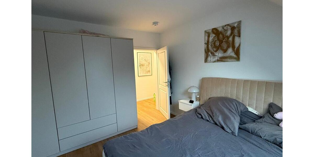 Dachgeschoßwohnung Tolk - 3 Zimmer, 73 m&sup2;, 850&euro; | Angebot:25421158