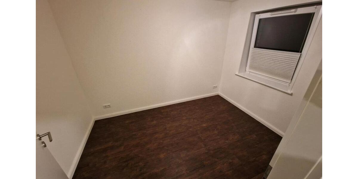 Erdgeschoßwohnung Ladelund - 3.5 Zimmer, 74 m&sup2;, 950&euro; | Angebot:25964776