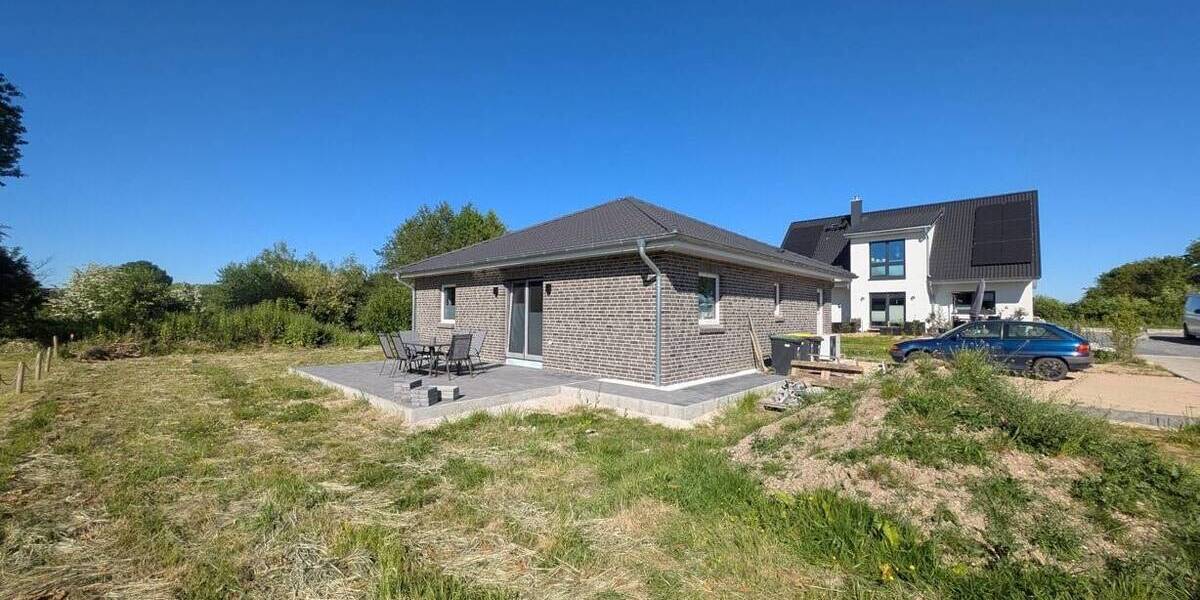 Bungalow Süderbrarup - 4 Zimmer, 90 m&sup2;, 395.000&euro; | Angebot:25674264