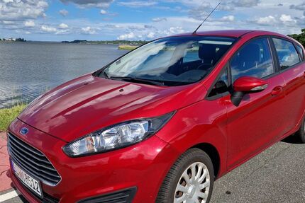 Ford Fiesta 83.700 km 6.950 &euro; Schaalby 24882
