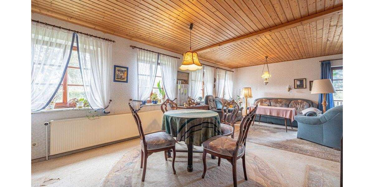 Bauernhaus, Landhaus Uelsby - 3 Zimmer, 110 m&sup2;, 299.000&euro; | Angebot:25737379