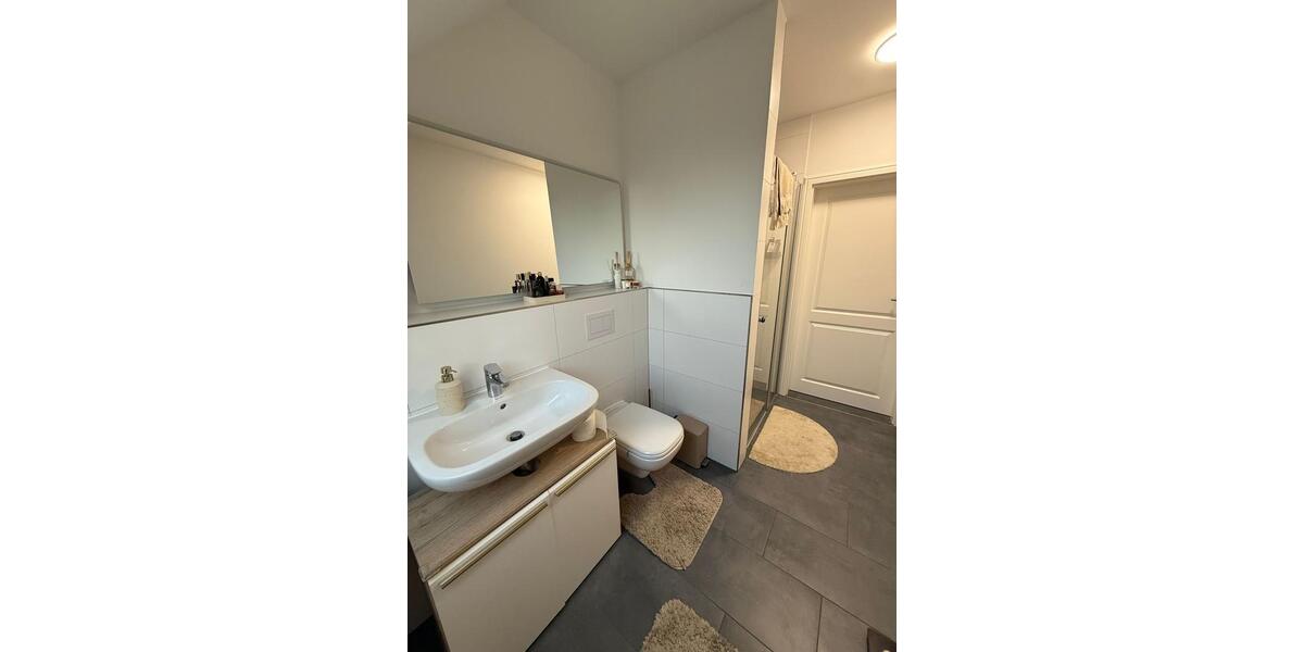 Dachgeschoßwohnung Tolk - 3 Zimmer, 73 m&sup2;, 850&euro; | Angebot:25421158