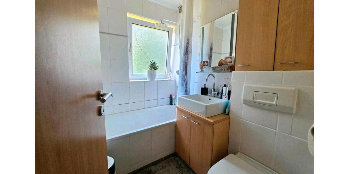 Etagenwohnung Flensburg Fruerlund - 3.5 Zimmer, 69 m&sup2;, 179.000&euro; | Angebot:26919156
