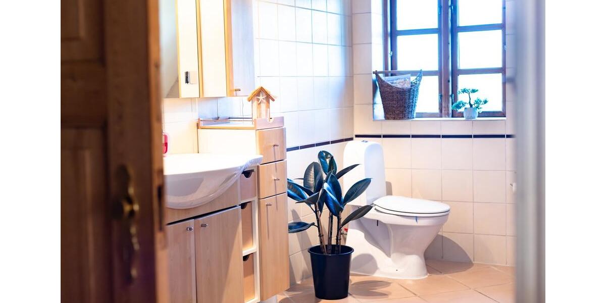 Einfamilienhaus Harrislee - 13 Zimmer, 278 m&sup2;, 249.000&euro; | Angebot:25590230