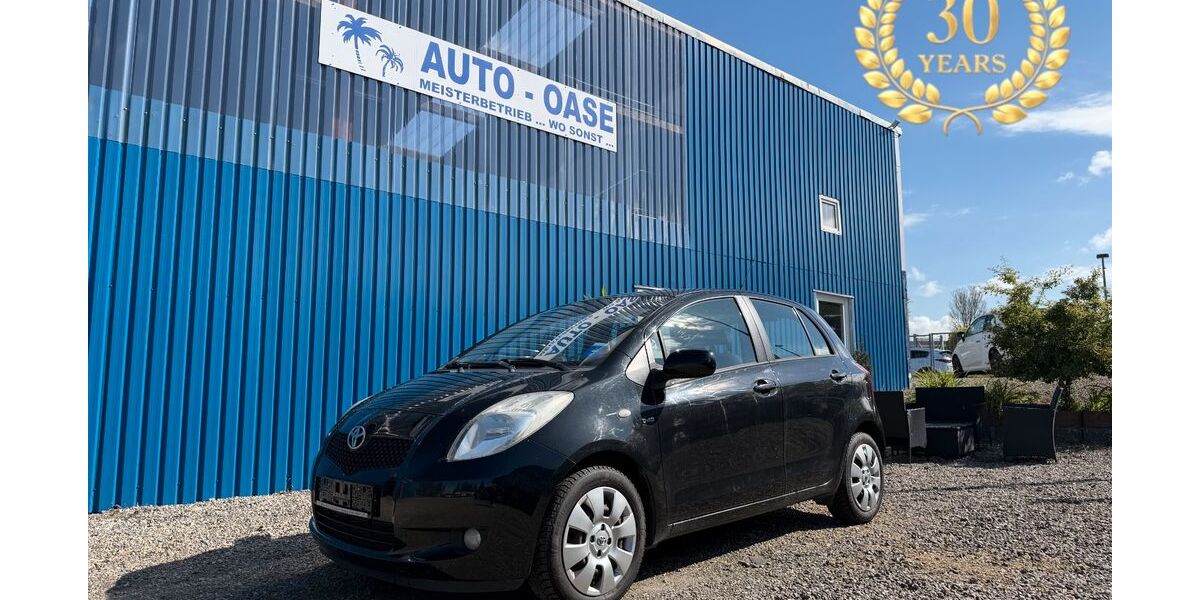 Toyota Yaris 218.152 km 2.690 &euro; Flensburg 24941