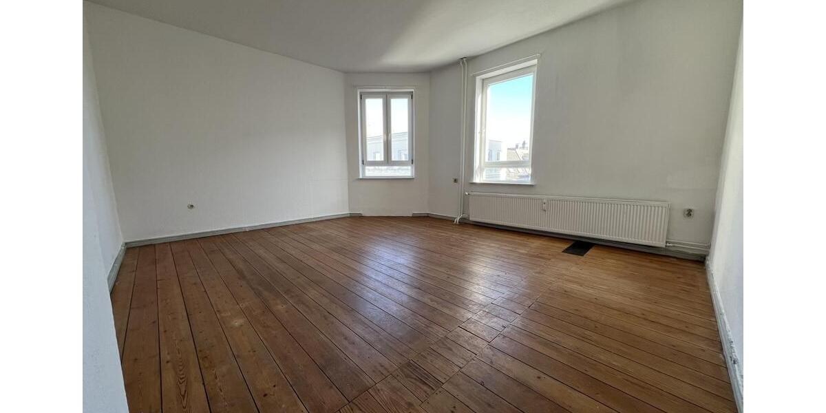 Etagenwohnung Flensburg - 3 Zimmer, 73 m&sup2;, 700&euro; | Angebot:25447576
