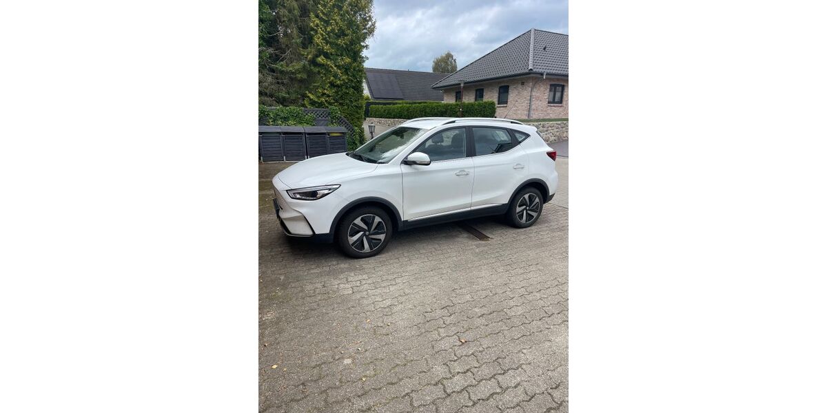 MG ZS 63.000 km 14.999 &euro; Oeversee 24988