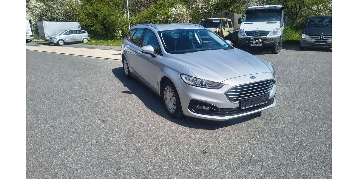 Ford Mondeo 102.500 km 12.599 &euro; Sieverstedt / Stenderupau 24885