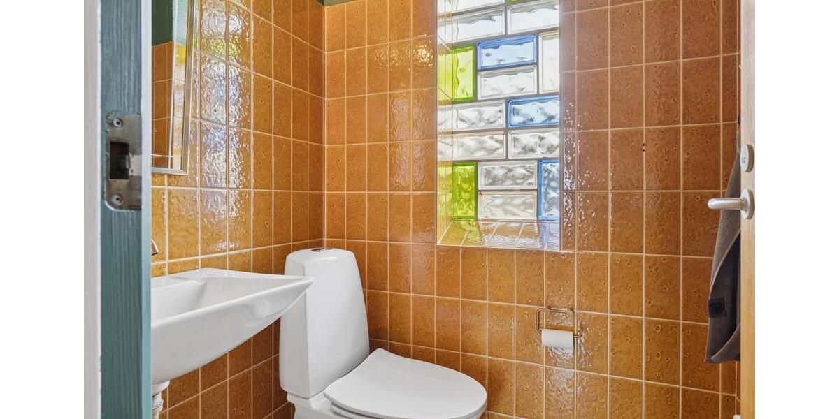 Einfamilienhaus Flensburg Altstadt - 7 Zimmer, 234 m&sup2;, 335.000&euro; | Angebot:25873897