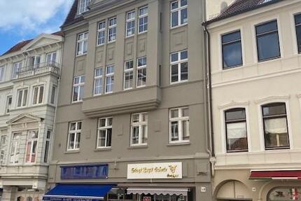 Wohnung Flensburg - 3 Zimmer, 174 m&sup2;, 1.350&euro; | Angebot:16562366