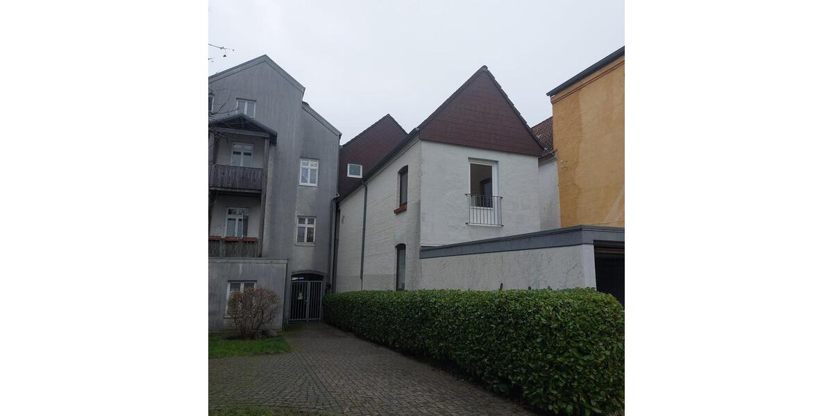 Etagenwohnung Flensburg - 2 Zimmer, 35 m&sup2;, 430&euro; | Angebot:23642282