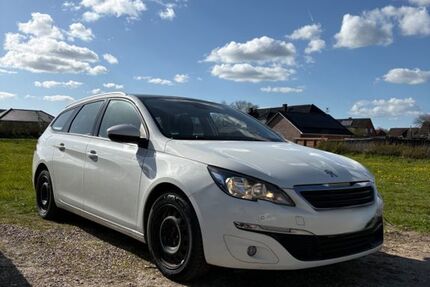 Peugeot 308 218.000 km 6.100 &euro; Steinbergkirche 24972