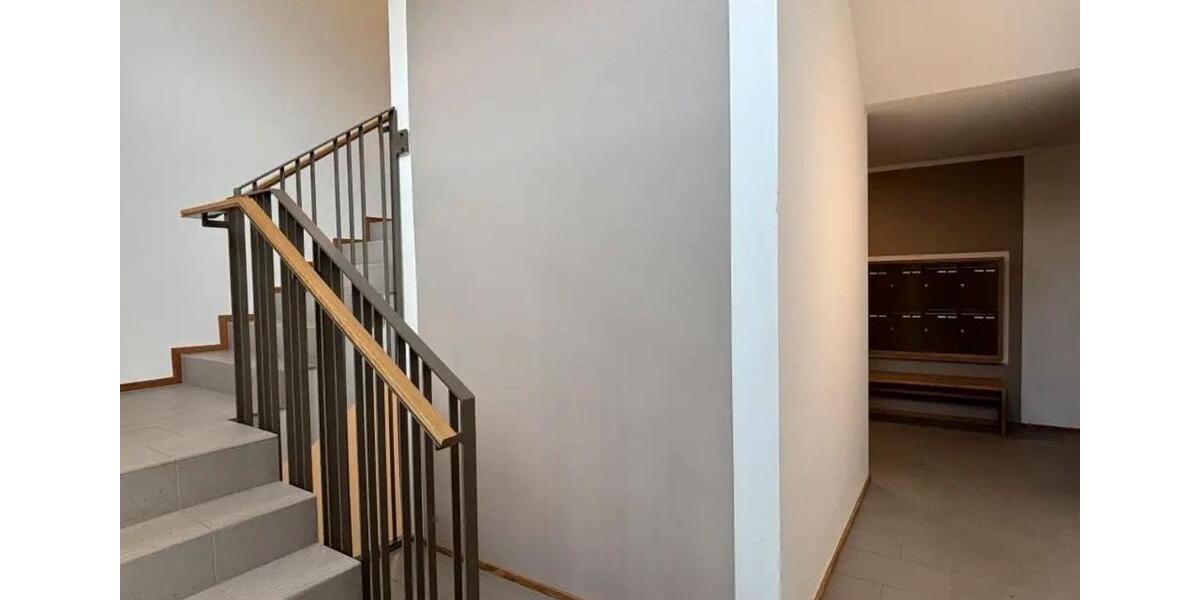 Etagenwohnung Flensburg Falkenberg - 3 Zimmer, 111 m&sup2;, 1.900&euro; | Angebot:25517248