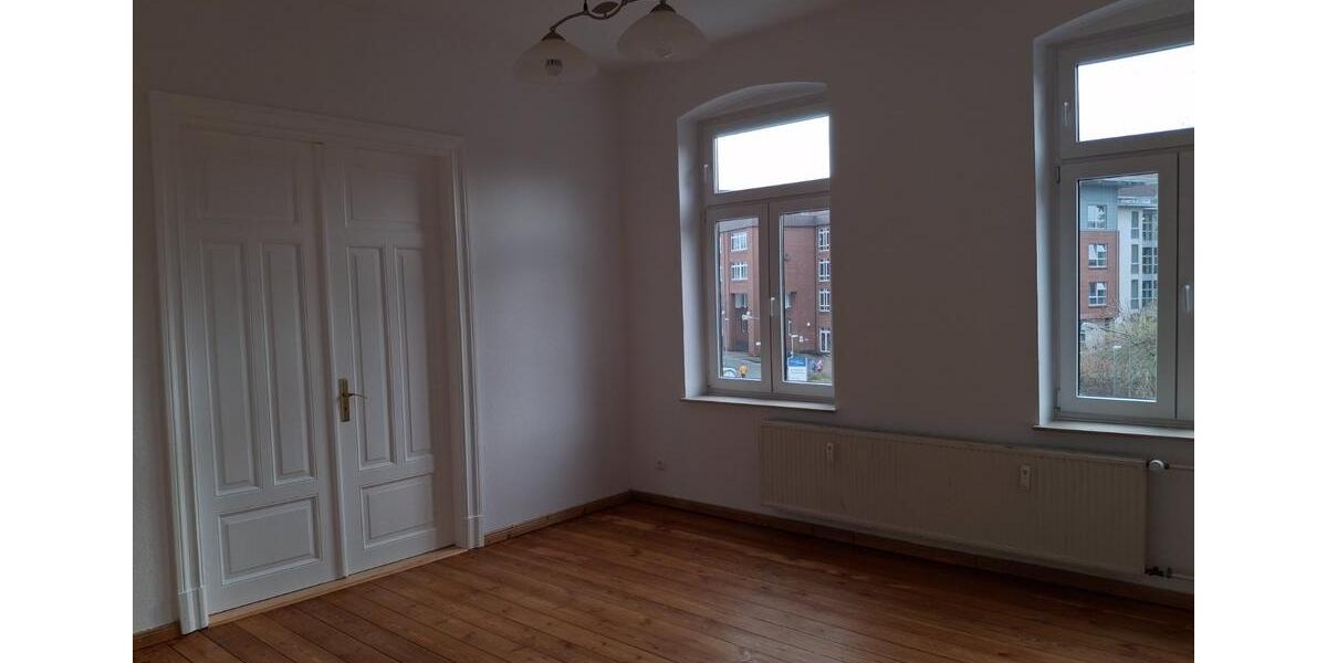 Etagenwohnung Flensburg Altstadt - 4 Zimmer, 115 m&sup2;, 700&euro; | Angebot:25843727