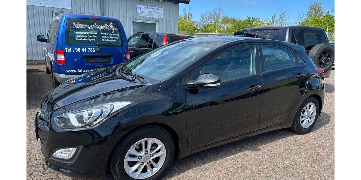 Hyundai i30 196.879 km 7.499 &euro; Handewitt OT Weding 24976