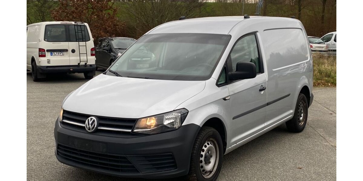 VW Caddy 186.000 km 7.490 &euro; Bilschau 24988