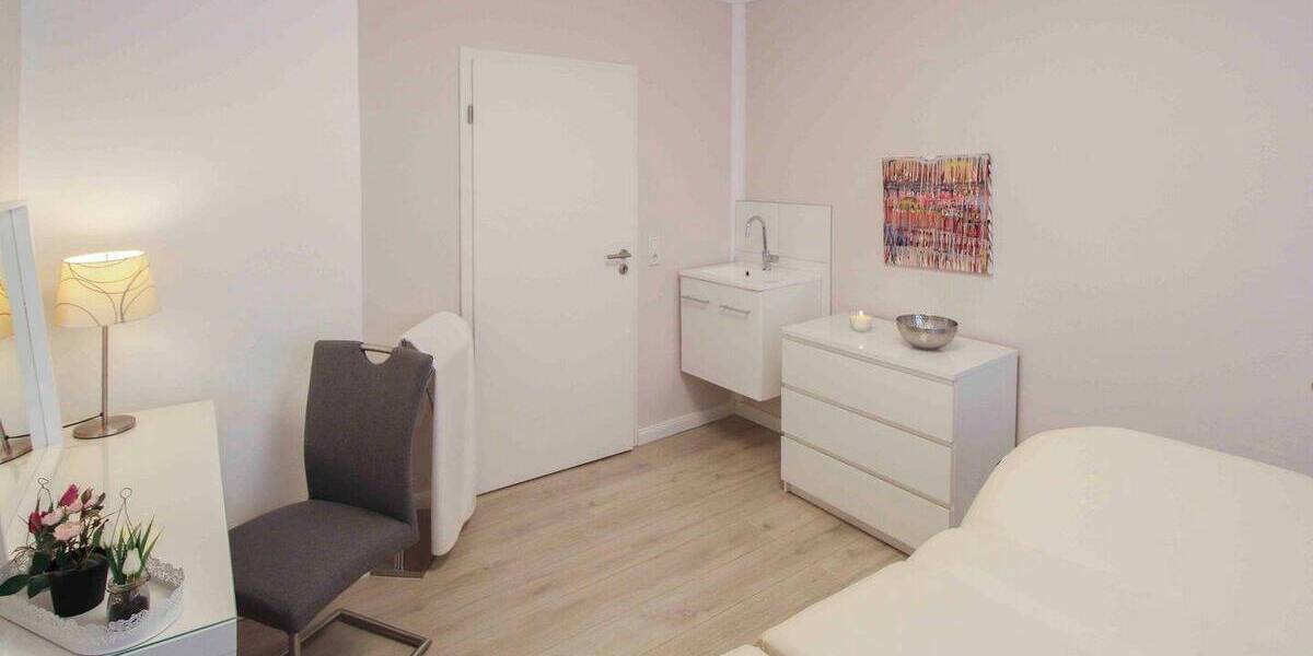 Einfamilienhaus Flensburg Engelsby - 8 Zimmer, 150 m&sup2;, 559.000&euro; | Angebot:26359415