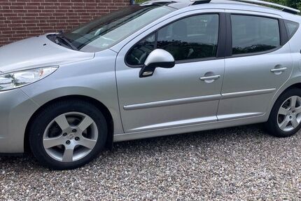 Peugeot 207 86.000 km 3.800 &euro; Gelting 24395