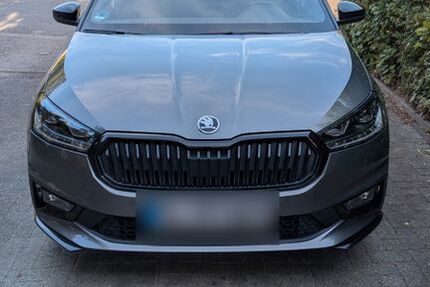 Skoda Fabia 50.700 km 15.800 &euro; Steinbergkirche 24972