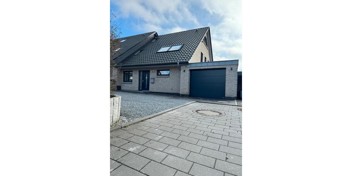 Doppelhaushälfte Flensburg Altstadt - 7 Zimmer, 181 m&sup2;, 599.000&euro; | Angebot:25924836