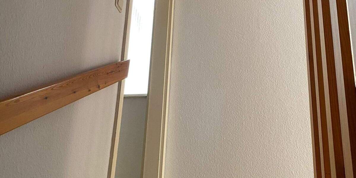 Etagenwohnung Flensburg Altstadt - 2 Zimmer, 82 m&sup2;, 535&euro; | Angebot:25702346