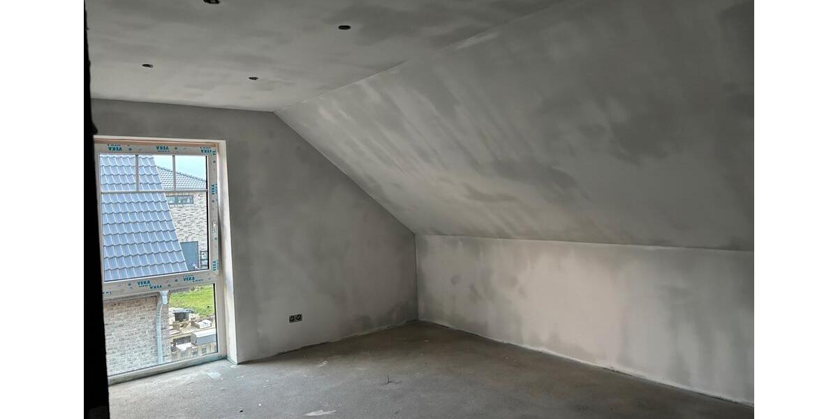 Dachgeschoßwohnung Viöl - 4 Zimmer, 92 m&sup2;, 1.175&euro; | Angebot:25612486