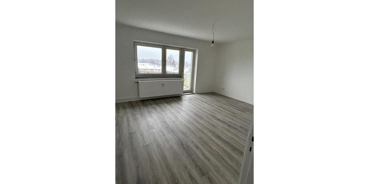 Etagenwohnung Flensburg Fruerlund - 3 Zimmer, 66 m&sup2;, 599&euro; | Angebot:24510905