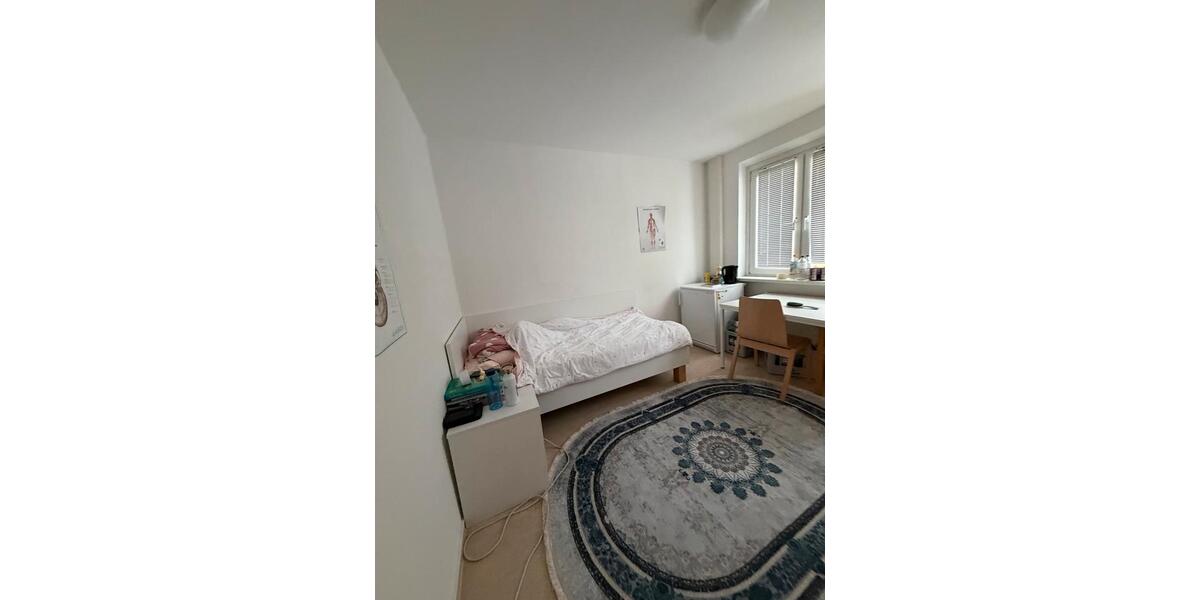 Etagenwohnung Flensburg Fruerlund - 1 Zimmer, 12 m&sup2;, 281&euro; | Angebot:26471125