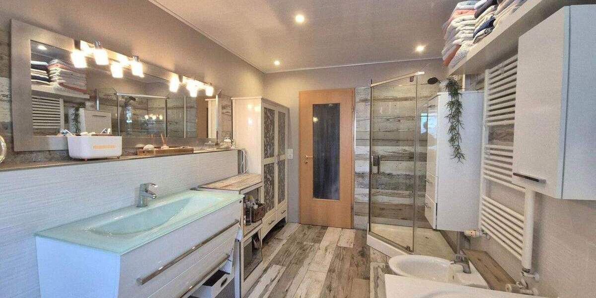 Einfamilienhaus Twedt - 6 Zimmer, 181 m&sup2;, 365.000&euro; | Angebot:25724220