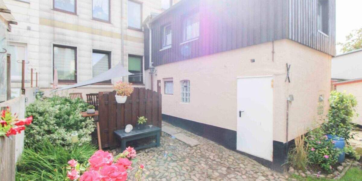 Mehrfamilienhaus, Wohnhaus Flensburg Sandberg - 6 Zimmer, 299.000&euro; | Angebot:25898179