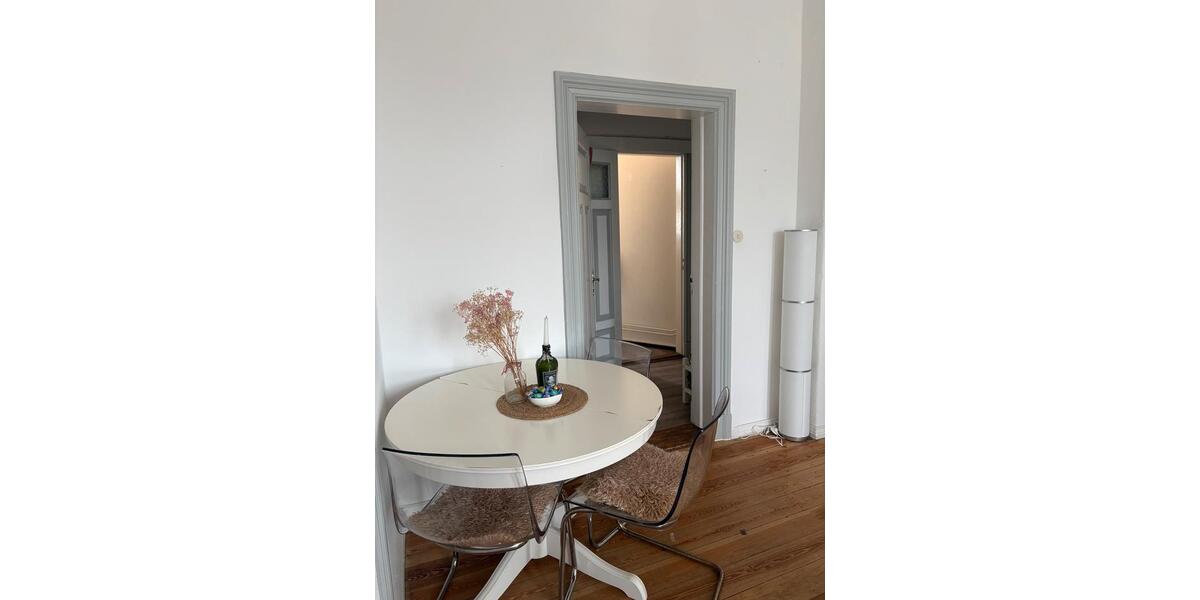 Etagenwohnung Flensburg Altstadt - 4 Zimmer, 105 m&sup2;, 405&euro; | Angebot:25590011