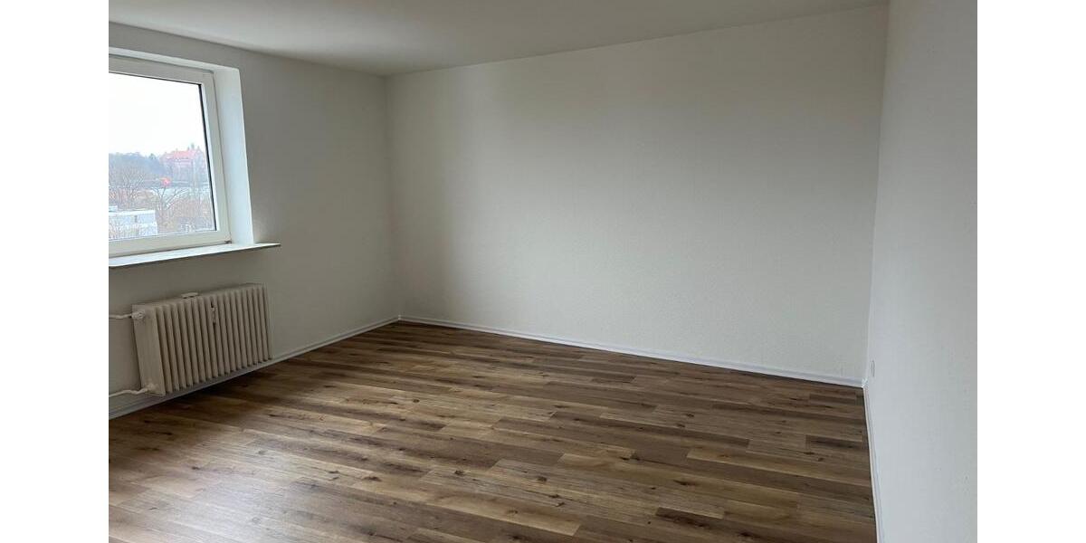 Etagenwohnung Tastrup - 3 Zimmer, 100 m&sup2;, 751&euro; | Angebot:24751747