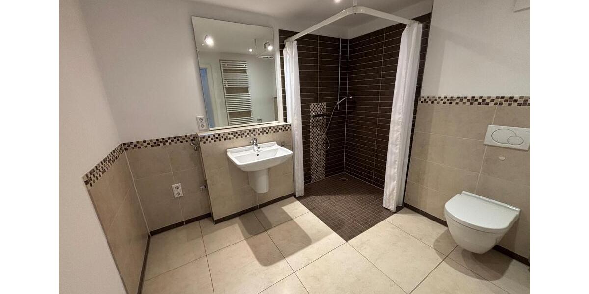 Etagenwohnung Flensburg Altstadt - 4 Zimmer, 113 m&sup2;, 1.450&euro; | Angebot:25921078