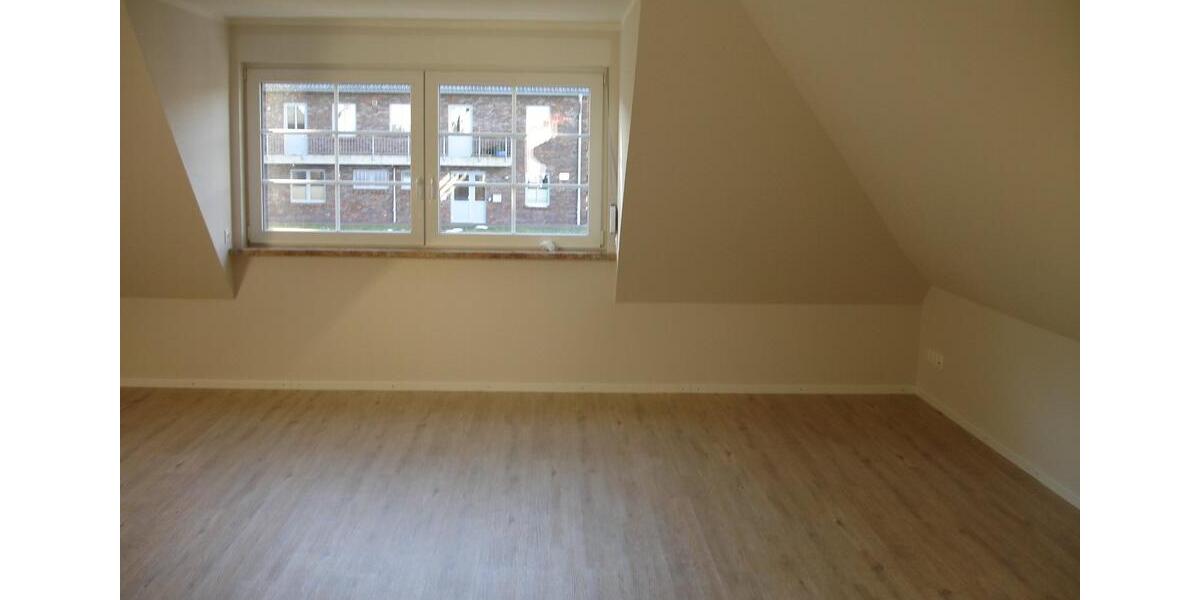 Dachgeschoßwohnung Mittelangeln - 2 Zimmer, 63 m&sup2;, 690&euro; | Angebot:25841537