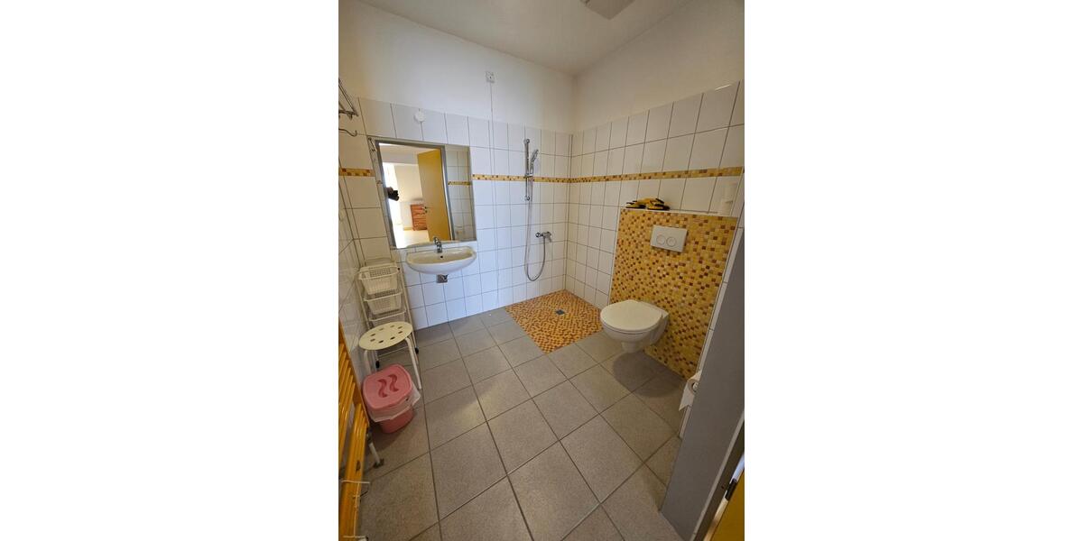 Etagenwohnung Flensburg Altstadt - 1 Zimmer, 22 m&sup2;, 250&euro; | Angebot:22250811