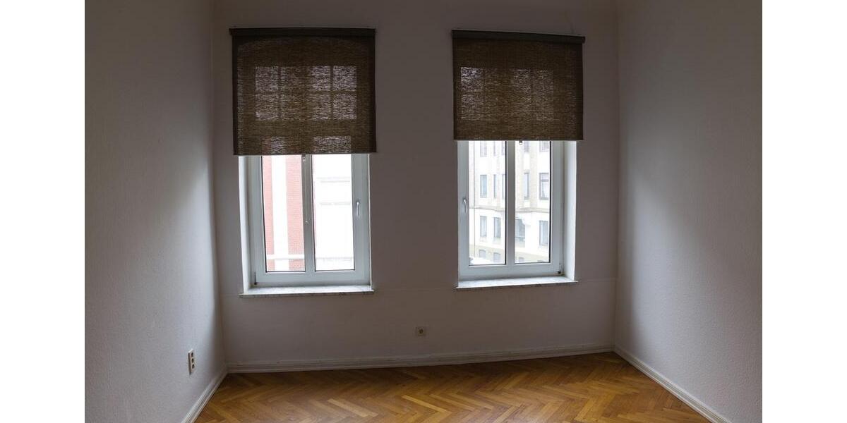 Etagenwohnung Flensburg Altstadt - 6 Zimmer, 164 m&sup2;, 1.236&euro; | Angebot:26007937
