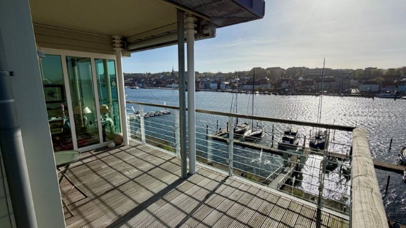Zwei Zimmer. Eine Lage. Unzählige Ausblicke. - 2- Flensburg Jürgensby | Angebot:26386652