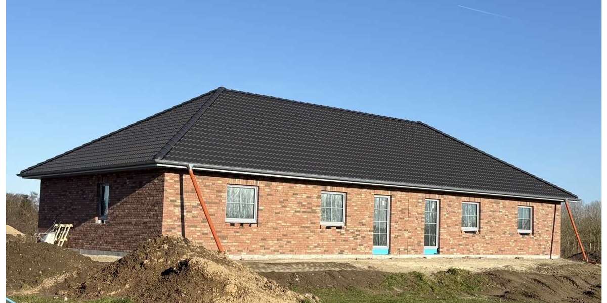 Einfamilienhaus Böklund - 8 Zimmer, 170 m&sup2;, 450.000&euro; | Angebot:24812764