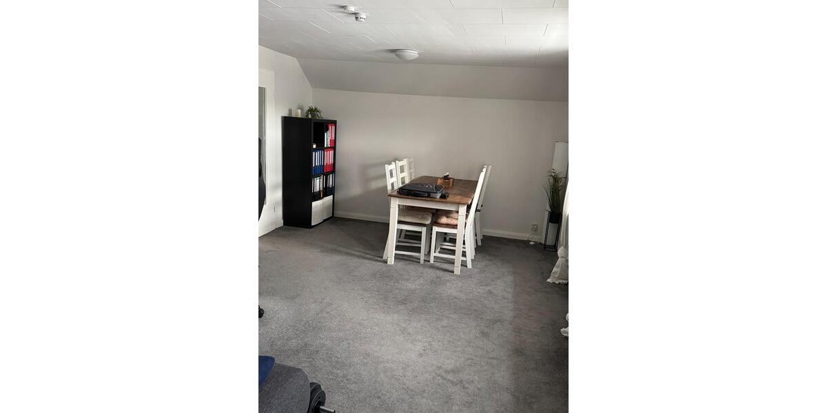 Dachgeschoßwohnung Steinbergkirche - 2 Zimmer, 70 m&sup2;, 750&euro; | Angebot:26022598