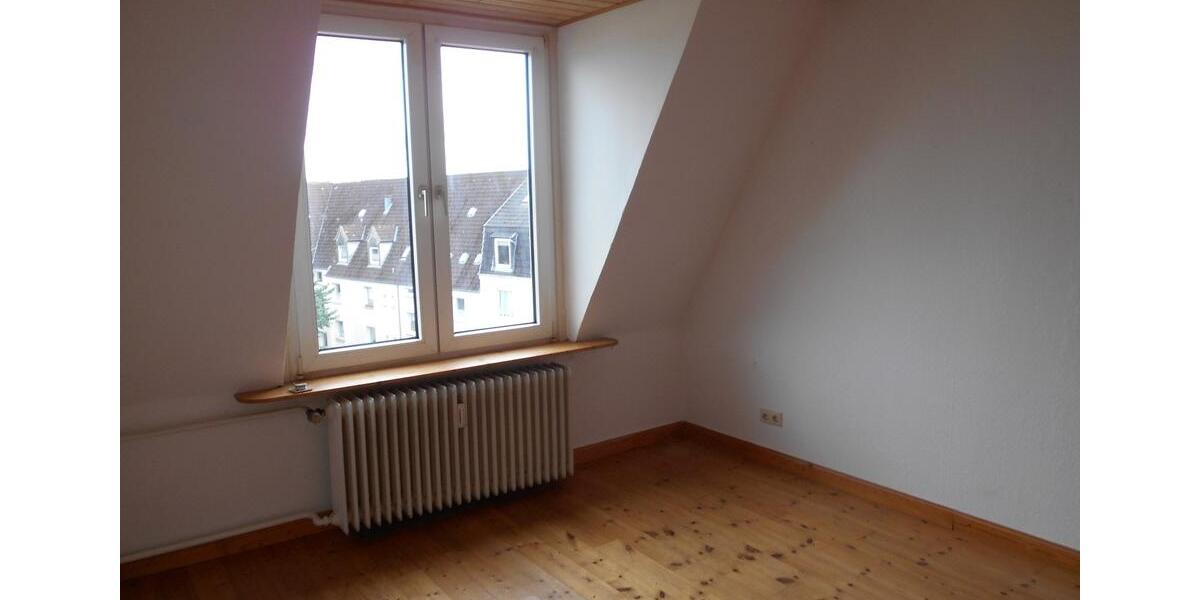Dachgeschoßwohnung Flensburg Altstadt - 3 Zimmer, 57 m&sup2;, 430&euro; | Angebot:25234224
