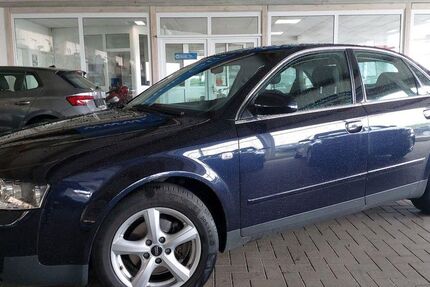 Audi A4 68.684 km 9.850 &euro; Steinbergkirche 24972