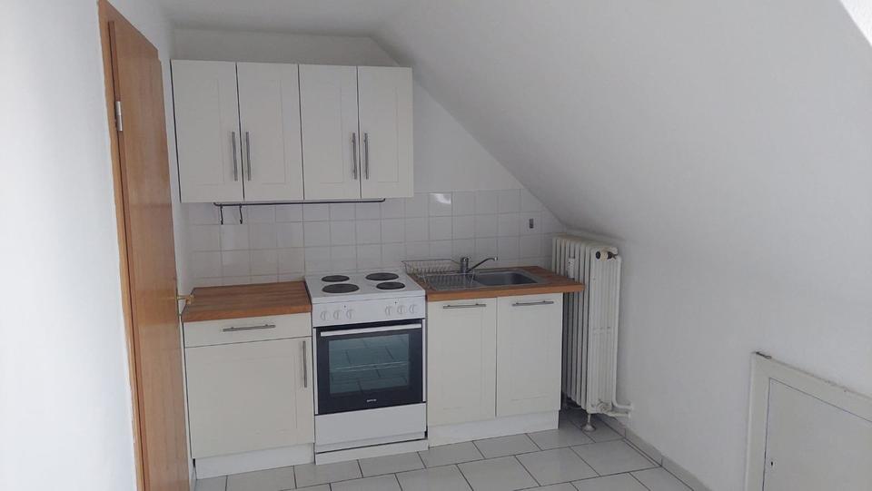 Dachgeschoßwohnung Flensburg - 2 Zimmer, 60 m&sup2;, 540&euro; | Angebot:24793485