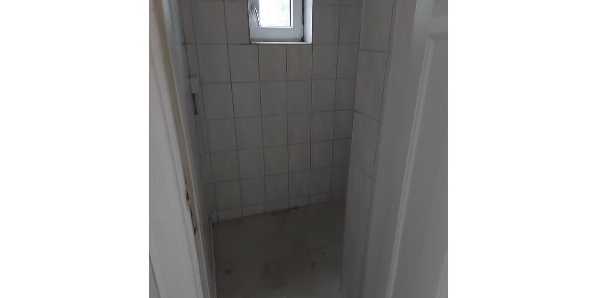Etagenwohnung Flensburg Fruerlund - 4 Zimmer, 101 m&sup2;, 899&euro; | Angebot:23750426